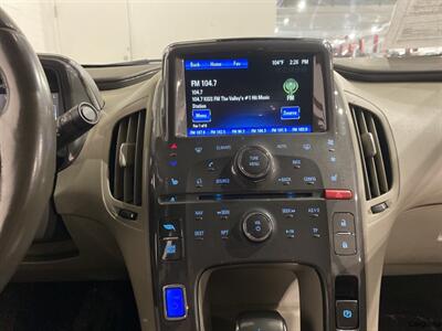 2015 Chevrolet Volt   - Photo 13 - Mesa, AZ 85201