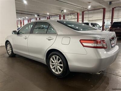 2011 Toyota Camry XLE V6   - Photo 6 - Mesa, AZ 85201
