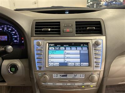 2011 Toyota Camry XLE V6   - Photo 13 - Mesa, AZ 85201