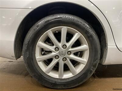 2011 Toyota Camry XLE V6   - Photo 16 - Mesa, AZ 85201