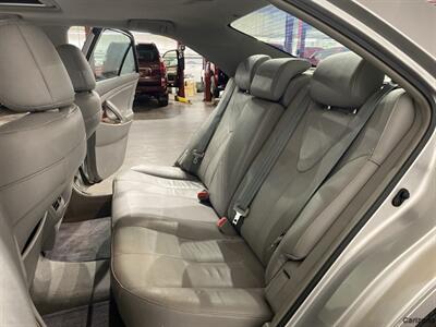 2011 Toyota Camry XLE V6   - Photo 10 - Mesa, AZ 85201