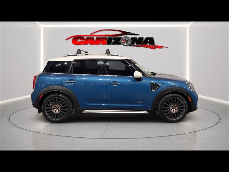 2017 MINI Countryman Base's photo
