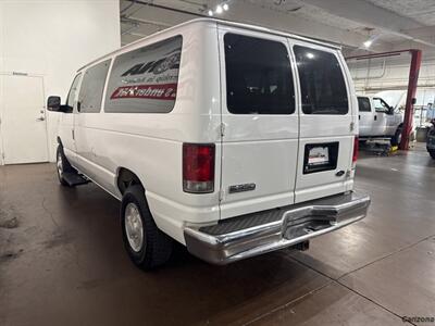 2006 Ford Chateau   - Photo 4 - Mesa, AZ 85201