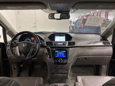 2015 Honda Odyssey Touring   - Photo 12 - Mesa, AZ 85201