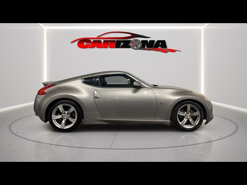 2009 Nissan 370Z Touring's photo