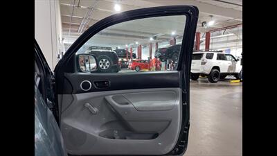 2010 Toyota Tacoma   - Photo 12 - Mesa, AZ 85201