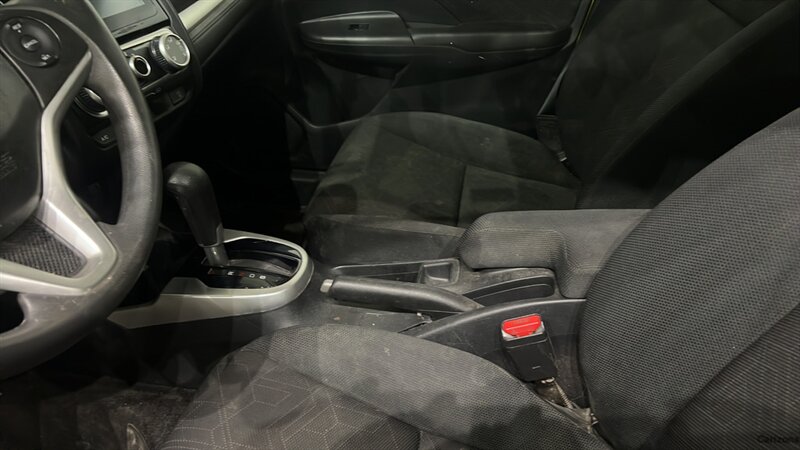 2015 Honda Fit EX - Photo 26 - Mesa, AZ 85201