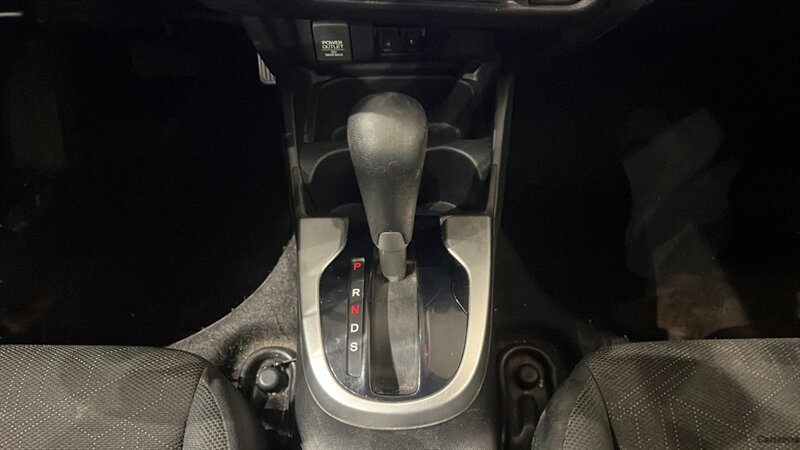 2015 Honda Fit EX - Photo 23 - Mesa, AZ 85201
