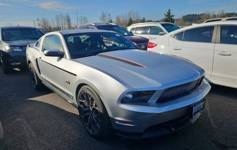 2011 Ford Mustang GT Premium  