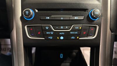 2018 Ford Fusion SE   - Photo 27 - Mesa, AZ 85201