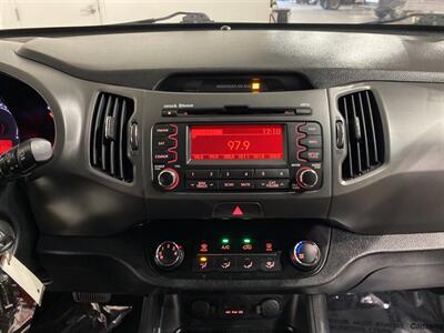 2013 Kia Sportage LX   - Photo 13 - Mesa, AZ 85201