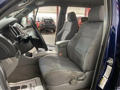 2006 Toyota Tacoma PreRunner V6 - Photo 9 - Mesa, AZ 85201