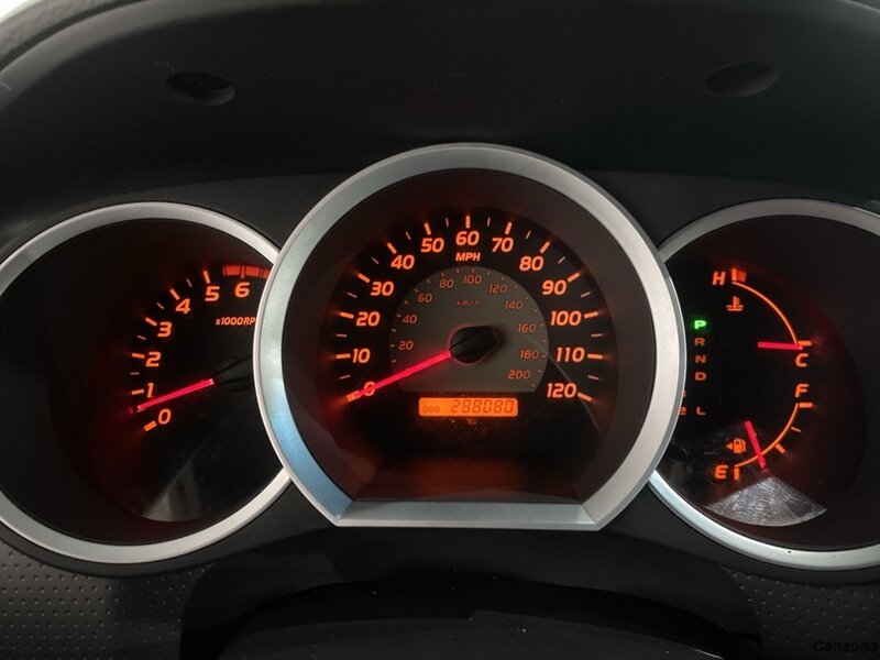 2006 Toyota Tacoma PreRunner V6 - Photo 12 - Mesa, AZ 85201