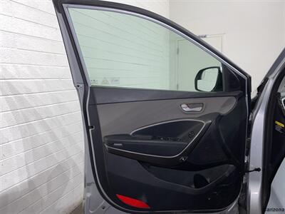 2017 Hyundai SANTA FE SE - Photo 9 - Mesa, AZ 85201