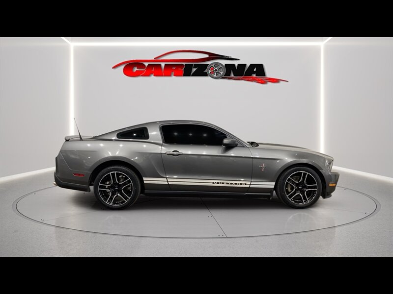 2010 Ford Mustang V6 Premium's photo