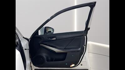 2014 Lexus IS 250   - Photo 12 - Mesa, AZ 85201