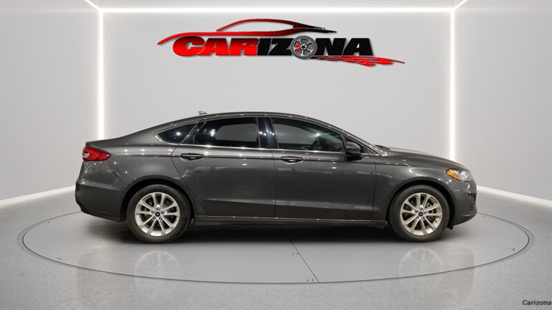 2019 Ford Fusion SE   - Photo 1 - Mesa, AZ 85201