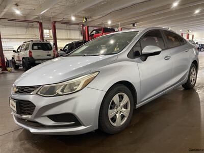 2018 Chevrolet Cruze LS   - Photo 7 - Mesa, AZ 85201