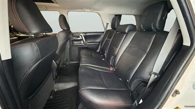 2019 Toyota 4Runner SR5   - Photo 33 - Mesa, AZ 85201