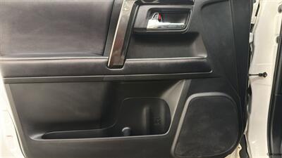 2019 Toyota 4Runner SR5   - Photo 21 - Mesa, AZ 85201