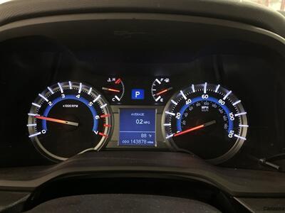 2016 Toyota 4Runner SR5   - Photo 12 - Mesa, AZ 85201