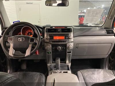 2013 Toyota 4Runner Limited   - Photo 9 - Mesa, AZ 85201