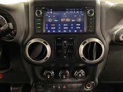 2015 Jeep Wrangler Unlimited Sport   - Photo 13 - Mesa, AZ 85201
