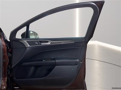 2019 Ford Fusion Hybrid SEL - Photo 12 - Mesa, AZ 85201