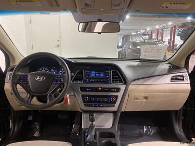 2015 Hyundai SONATA SE   - Photo 10 - Mesa, AZ 85201