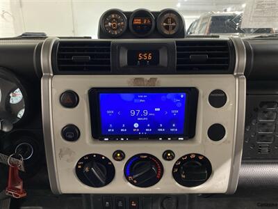 2012 Toyota FJ Cruiser   - Photo 13 - Mesa, AZ 85201