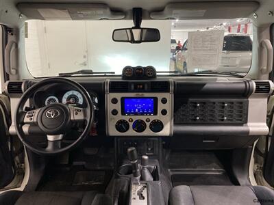 2012 Toyota FJ Cruiser   - Photo 11 - Mesa, AZ 85201