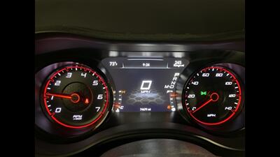 2019 Dodge Charger SXT   - Photo 15 - Mesa, AZ 85201