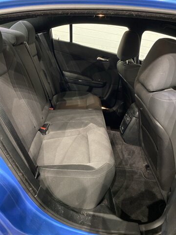 2019 Dodge Charger SXT - Photo 11 - Mesa, AZ 85201