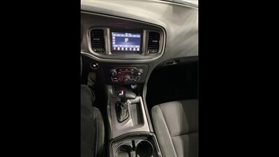 2019 Dodge Charger SXT   - Photo 17 - Mesa, AZ 85201
