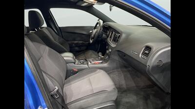 2019 Dodge Charger SXT   - Photo 12 - Mesa, AZ 85201