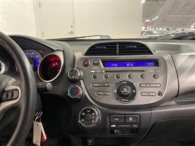 2013 Honda Fit   - Photo 11 - Mesa, AZ 85201