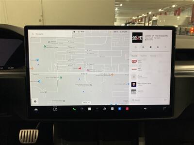 2021 Tesla Model S Plaid   - Photo 15 - Mesa, AZ 85201