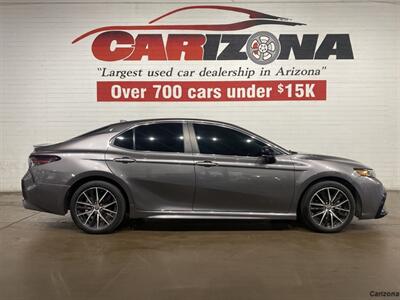 2021 Toyota Camry SE  