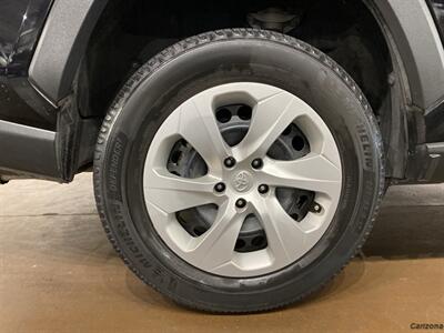 2019 Toyota RAV4 LE   - Photo 16 - Mesa, AZ 85201