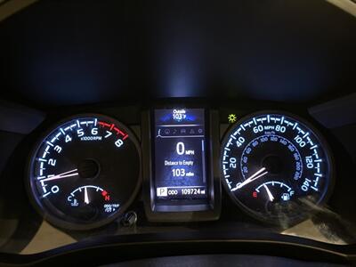 2016 Toyota Tacoma TRD Sport V6   - Photo 12 - Mesa, AZ 85201