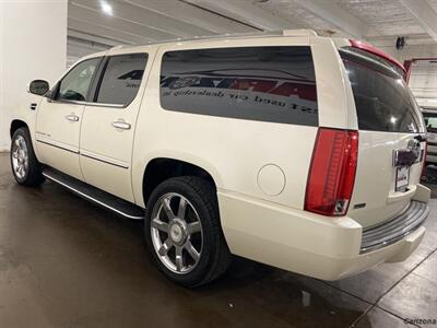 2010 Cadillac Escalade ESV Luxury   - Photo 6 - Mesa, AZ 85201