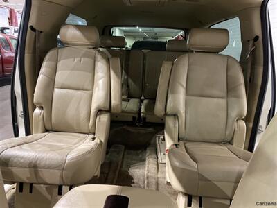 2010 Cadillac Escalade ESV Luxury   - Photo 10 - Mesa, AZ 85201