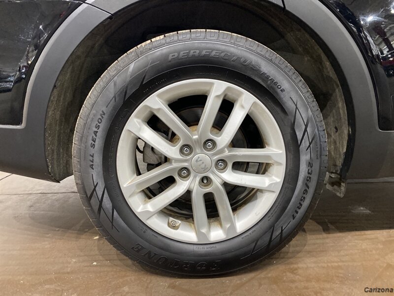 2020 Kia Sorento LX - Photo 16 - Mesa, AZ 85201