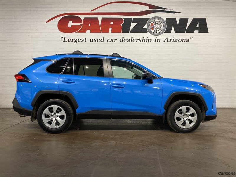 2021 Toyota RAV4 LE - Photo 1 - Mesa, AZ 85201