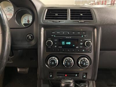 2011 Dodge Challenger   - Photo 13 - Mesa, AZ 85201