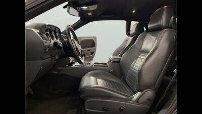 2011 Dodge Challenger   - Photo 9 - Mesa, AZ 85201
