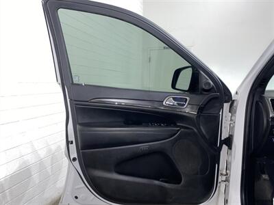 2020 Jeep Grand Cherokee Limited X   - Photo 8 - Mesa, AZ 85201