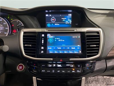 2017 Honda Accord EX-L   - Photo 13 - Mesa, AZ 85201