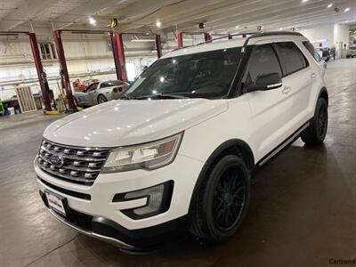 2017 Ford Explorer XLT   - Photo 7 - Mesa, AZ 85201
