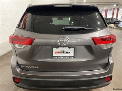 2017 Toyota Highlander LE   - Photo 4 - Mesa, AZ 85201